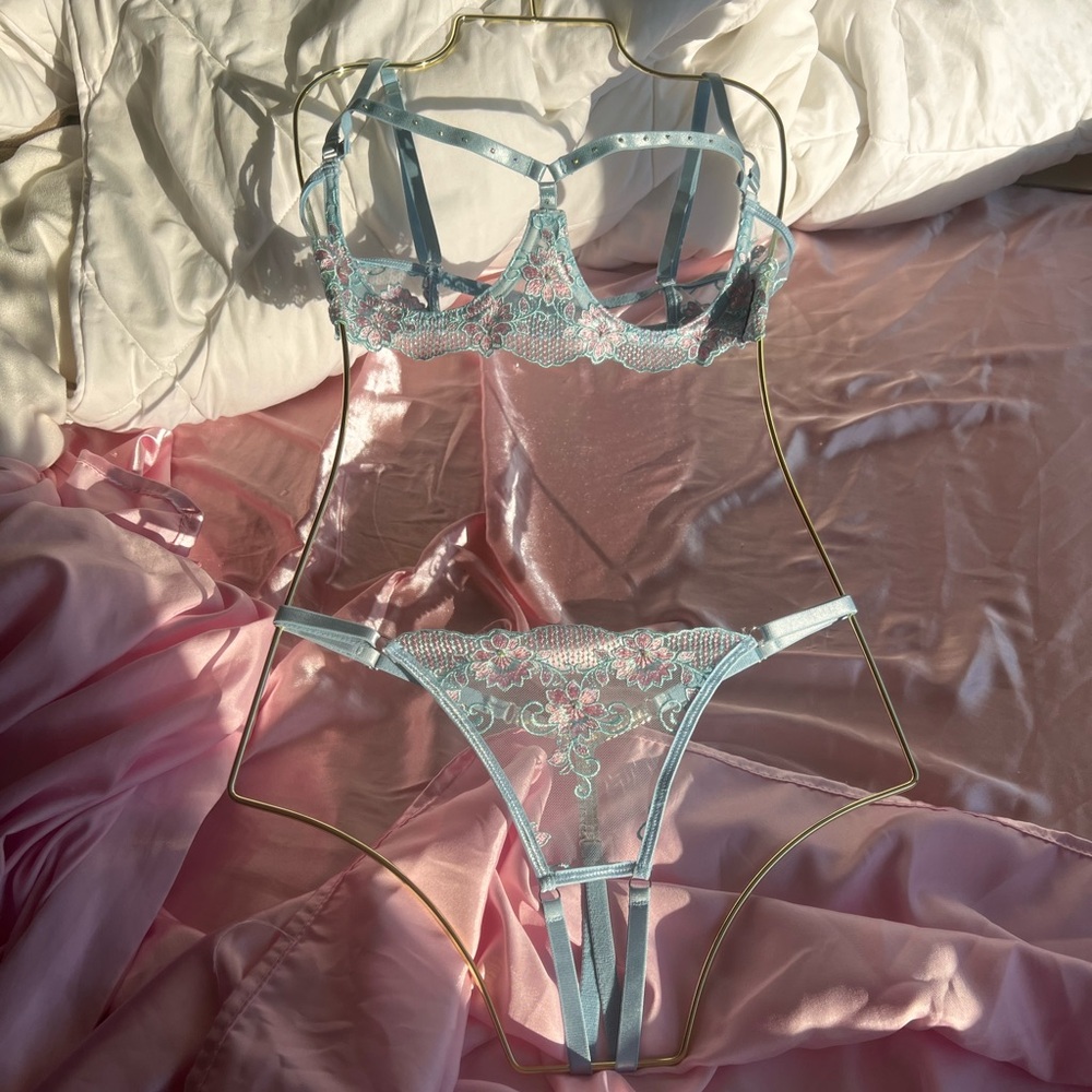 Handmade Lingerie Set Bling Thong Open Cup Bra